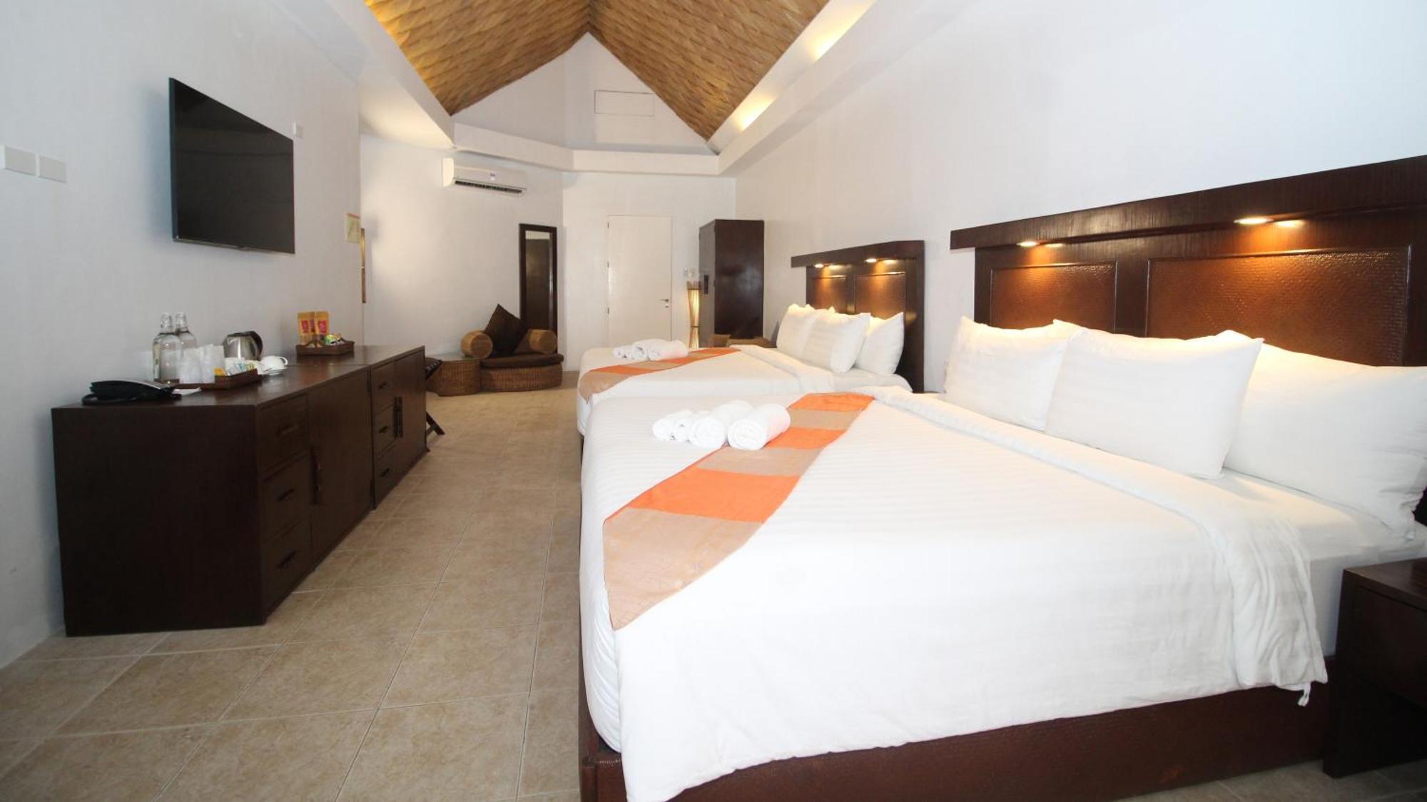 Ambassador In Paradise Balabag  Zewnętrze zdjęcie Deluxe Room